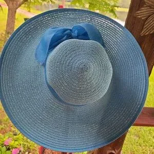 Vintage | Accessories | Sky Blue Extra Wide Floppy Brim  display picture 2